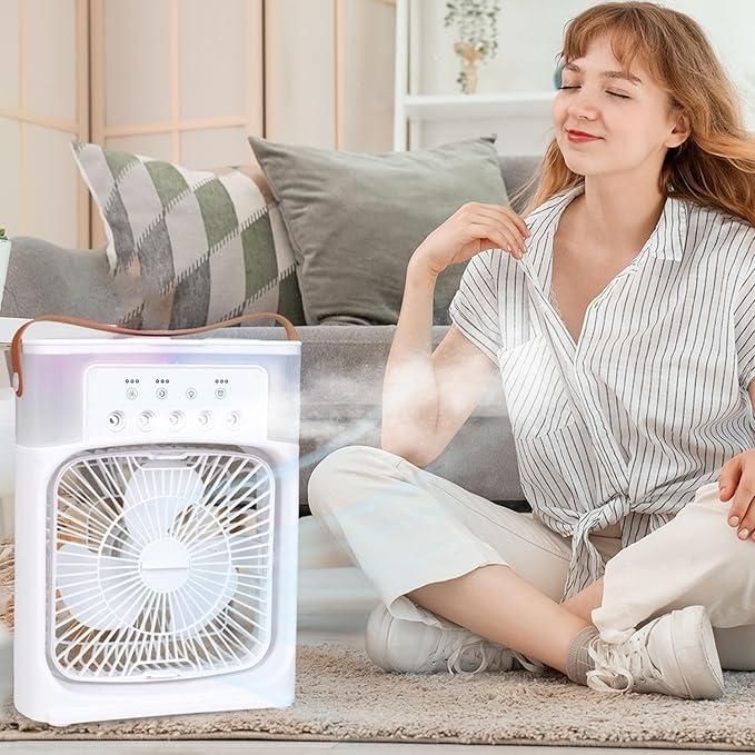 Mini air conditioner with humidifier and mist function