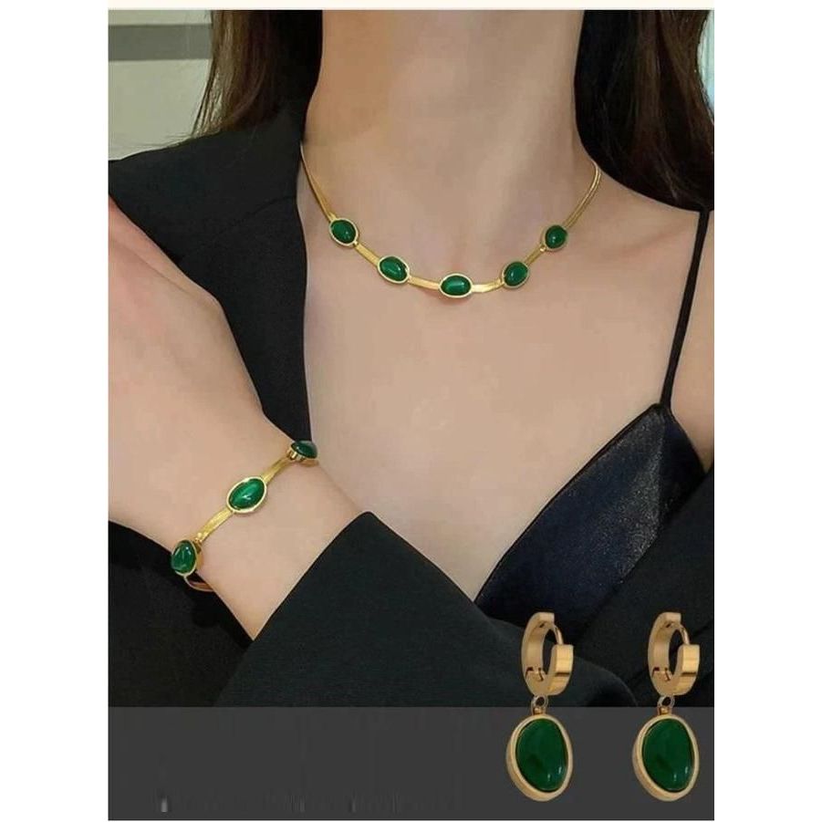Oval Green Crystal Pendant Necklace & Bracelet Set – Jewelry for Women